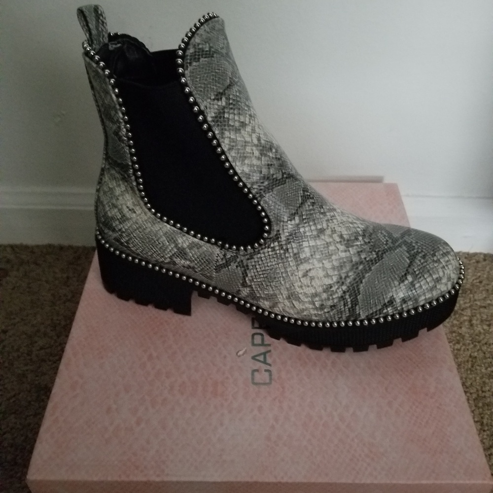 Snake skin boot